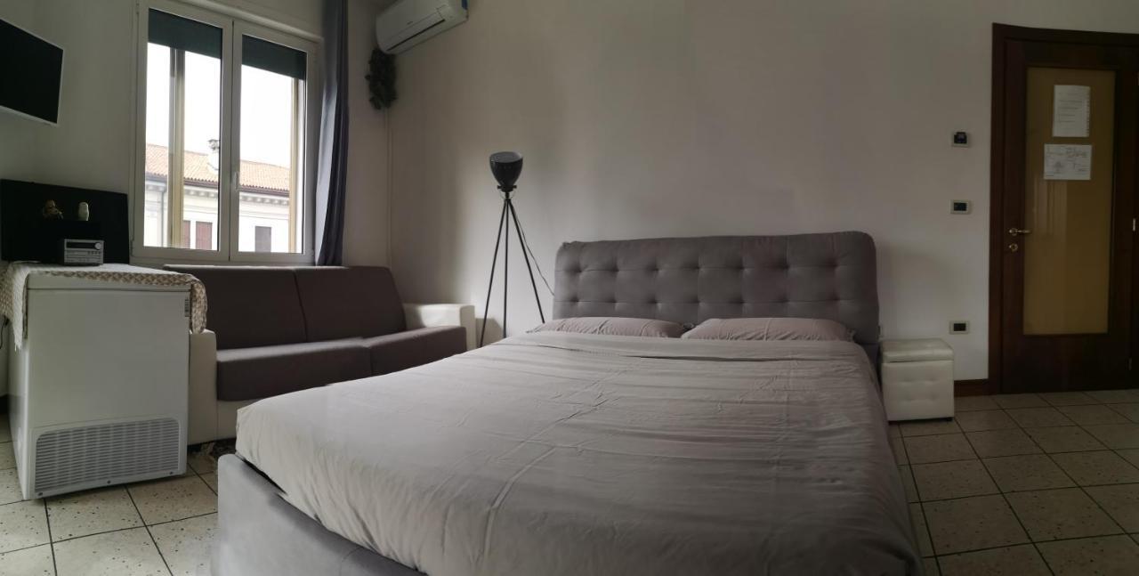 New Life Bed and Breakfast Mestre Buitenkant foto